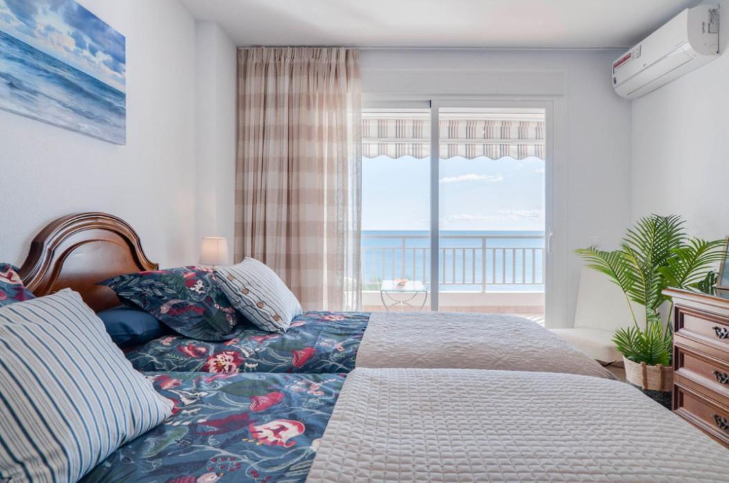 Family Aguamarina Front The Sea Free Parking Apartment Fuengirola Exterior photo